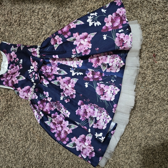 Couture Princess Floral Dress with Satin Lining - Picture 2 of 8